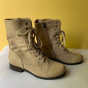 Steps Tan Combat Boots Size 10